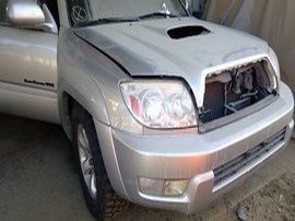 2005 TOYOTA 4RUNNER SILVER SR5 4.7 AT 4WD. Z24854